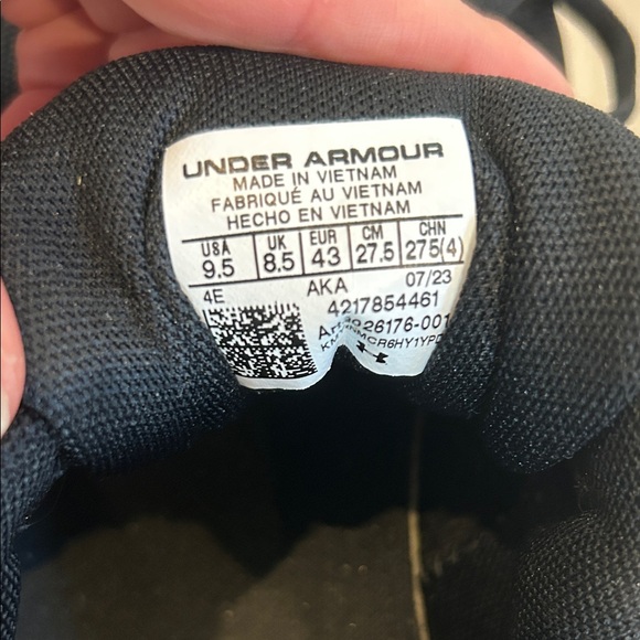 Under Armour Black Athletic Shoes with White Soles, Men’s Size 9.5 Extra Wide - Picture 2 of 6